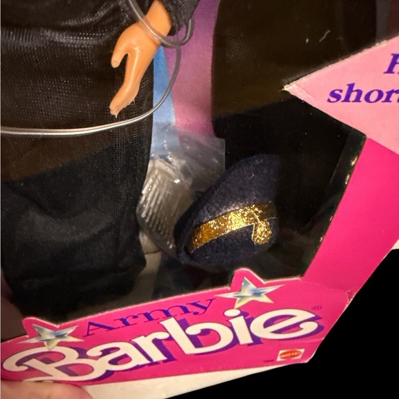 Mattel Army Barbie Doll - Pink and Black - Picture 4 of 4